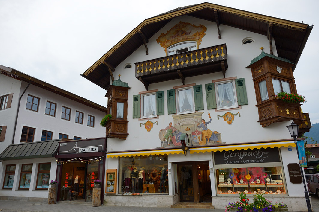 Гармиш-Партенкирхен Garmisch-Partenkirchen