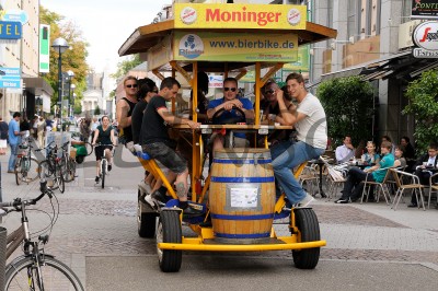 Karlsruhe beer restaurant on wheels